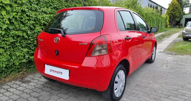 Toyota Yaris cena 11900 przebieg: 199000, rok produkcji 2008 z Warszawa małe 407